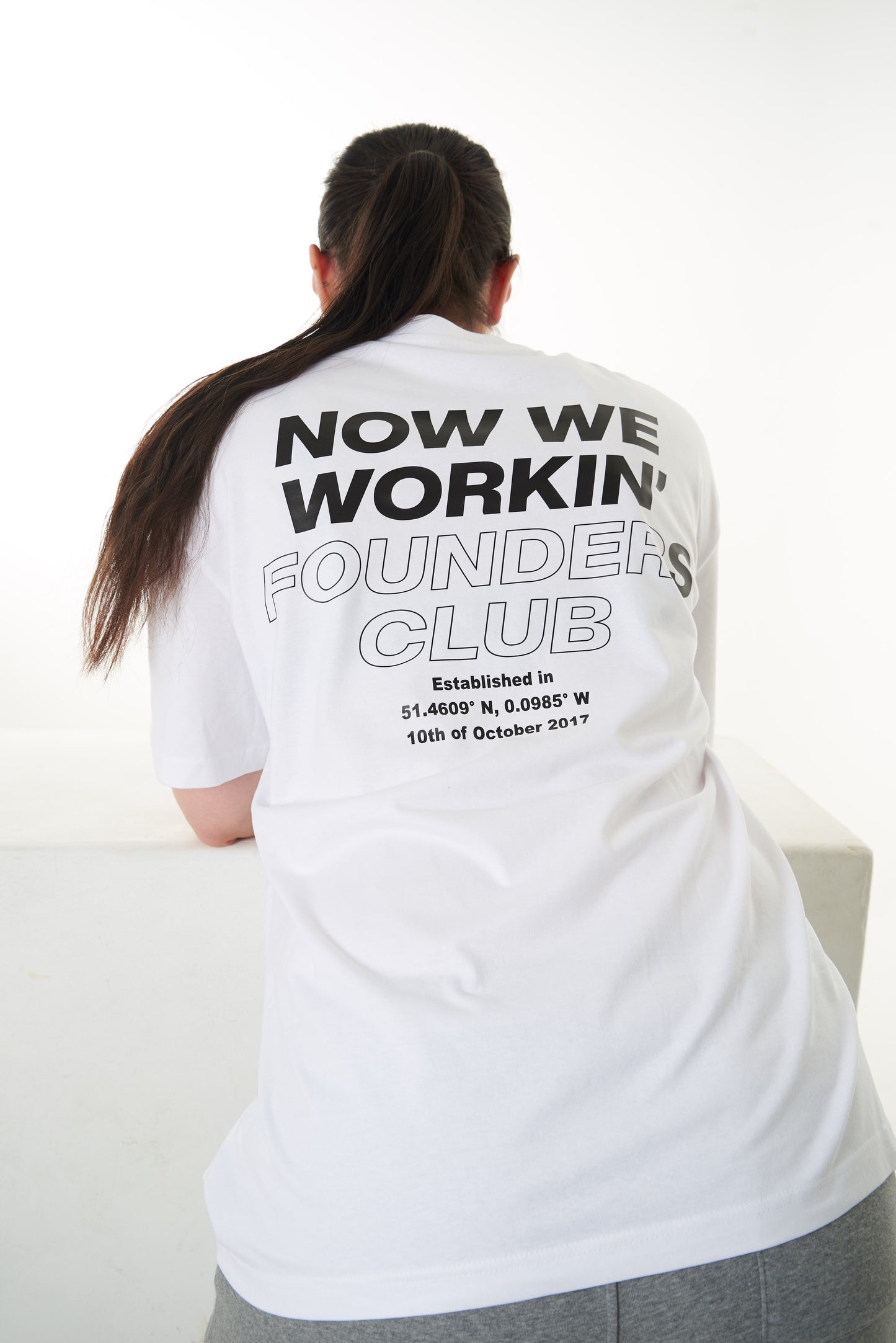 FOUNDERS CLUB OVERSIZED T-SHIRT