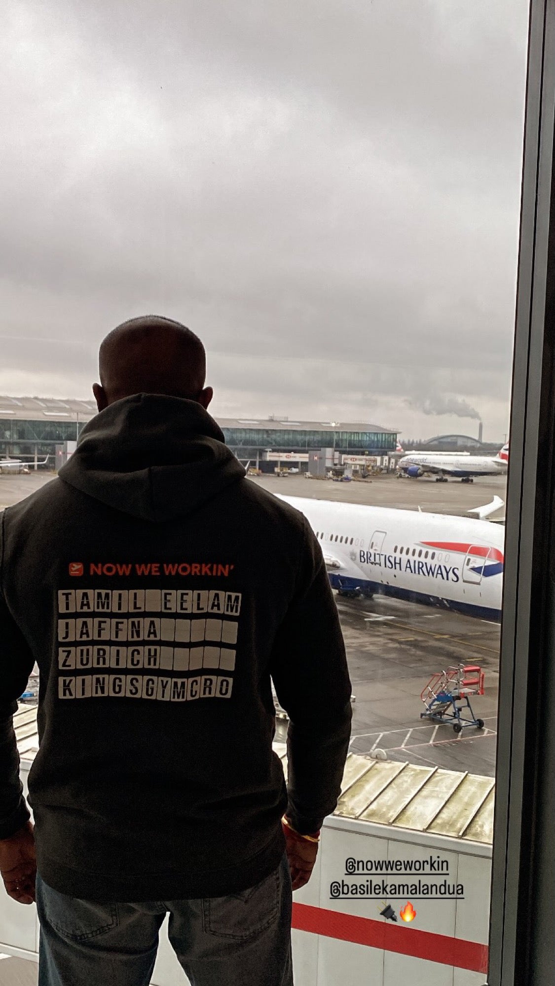 DEPARTURES OVERSIZED T-SHIRT
